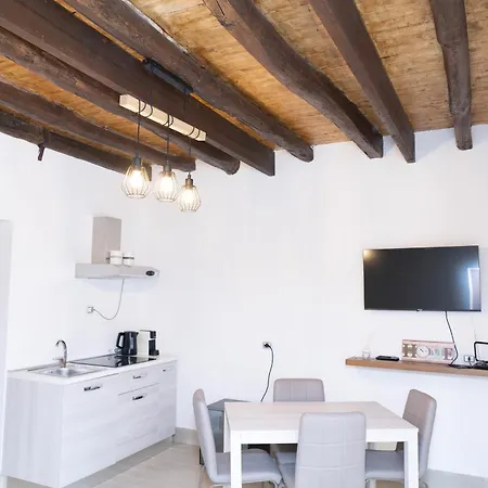 公寓 Politeama House *